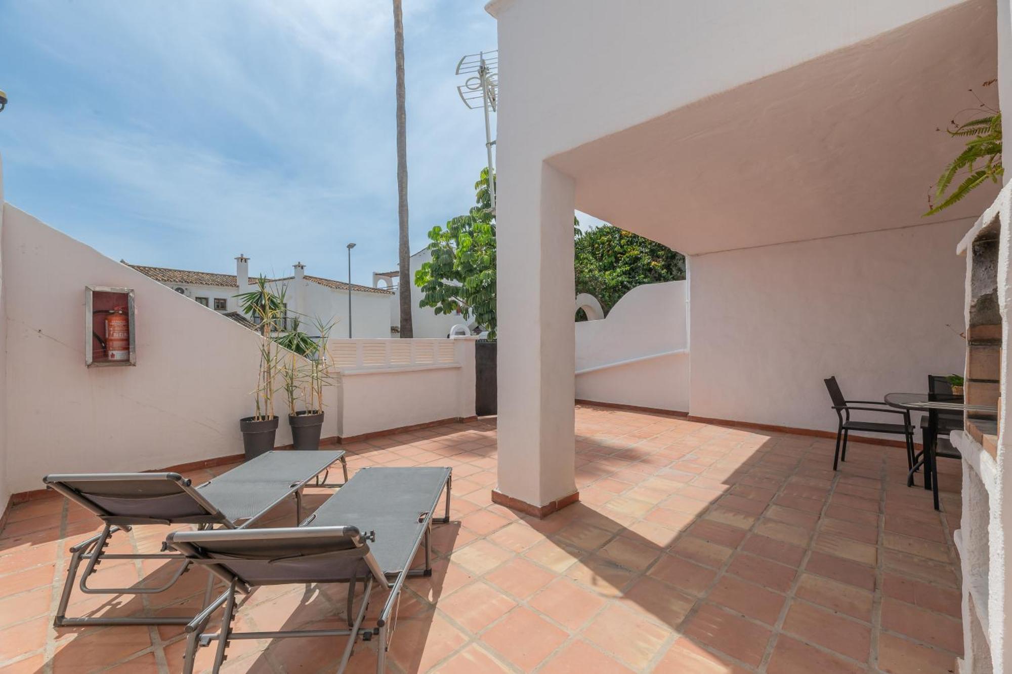 Apartamento Con Amplio Porche Y Bbq Benalmádena Exterior foto