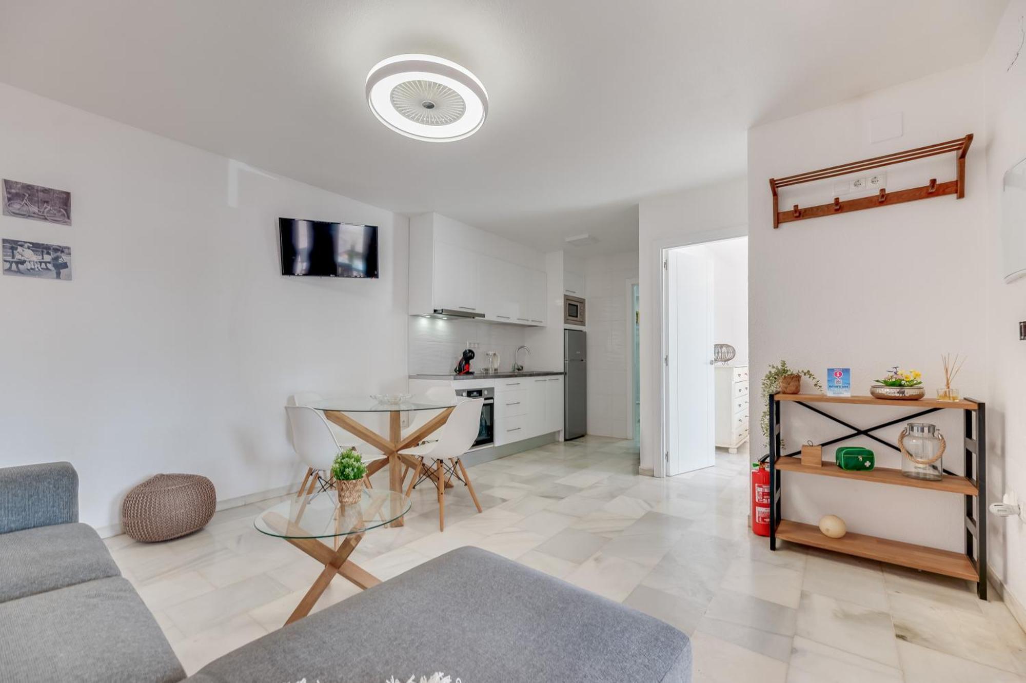 Apartamento Con Amplio Porche Y Bbq Benalmádena Exterior foto